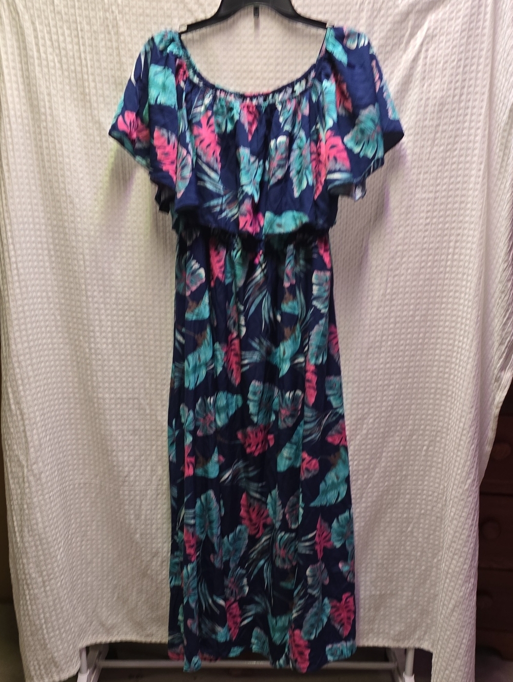 NWT. Cupshe Blue Off-Shoulder Tropical Maxi Dress with Pink & Teal Leaves